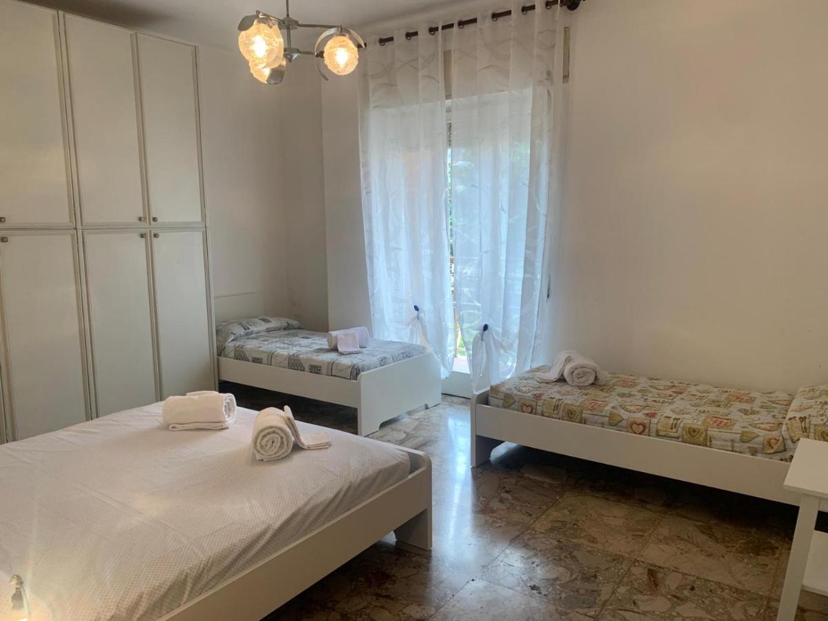 Casa Vacanza! A 50M Dal Mare! Bordighera Exteriér fotografie